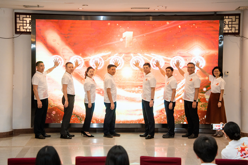 2.启动仪式2.jpg